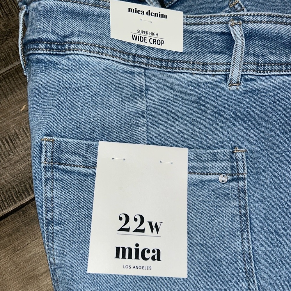 New Mica High Rise Wide Crop 22W - Picture 2 of 9